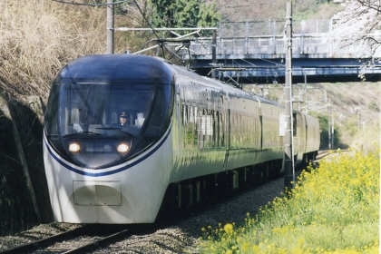 [あさぎり東海車]