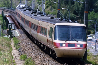 [381系しなの]