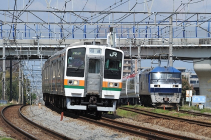 [E259系甲種＋211系]