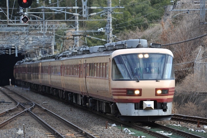 [雷鳥8号]