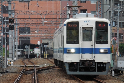 [東武8000系]