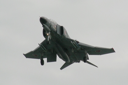 [自衛隊戦闘機]
